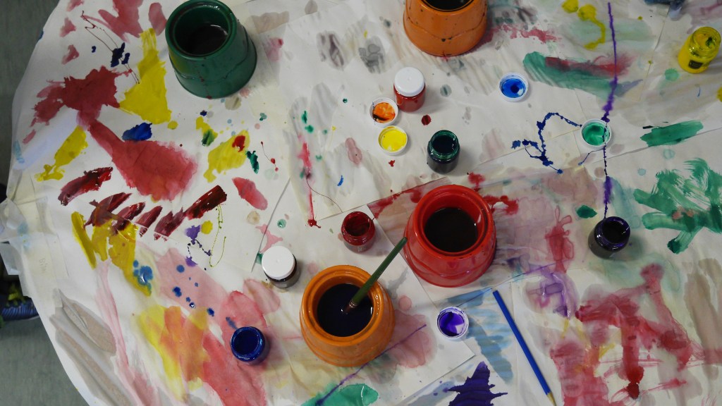 UV Light Therapy Goggles: art and&nbsp;light